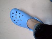Crocs_2.jpg